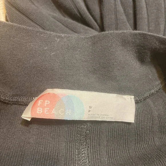 Free People Beach Black Sunflower Ribbed Knit Long Sleeve Maxi Dress Size Small - Picture 6 of 10